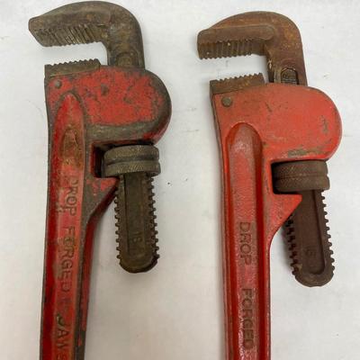 Pipe Wrench Pair