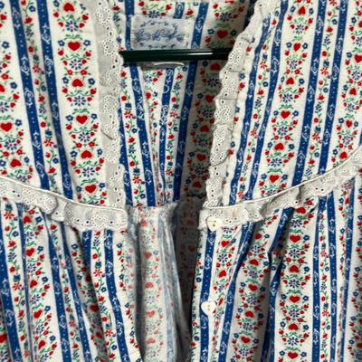 Country style Night gowns #1