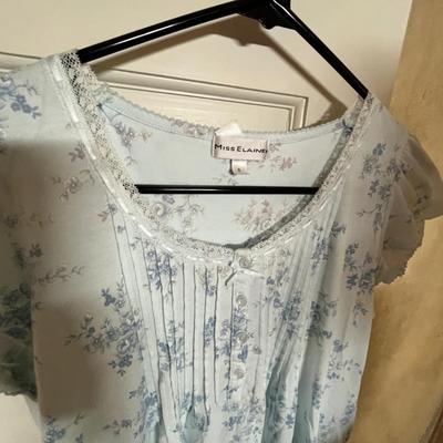 3 Night Gowns