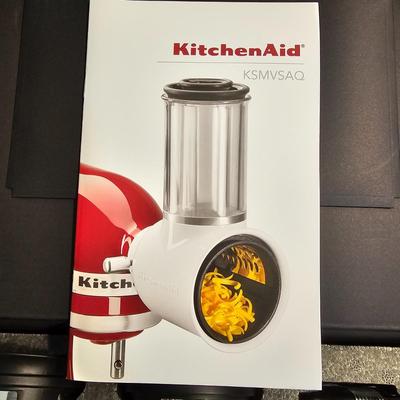 Cobalt Blue Kitchen Aid 5QT Artisan Mixer & Accessories, NIB (G-JS)
