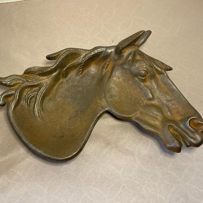 Cast Iron Horse Head Dish