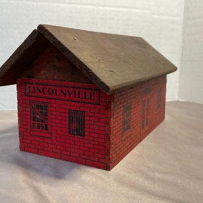 Vintage Lincoln Logs Lincolnville Train Station