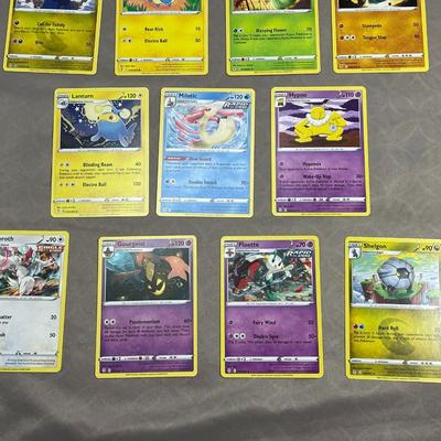 11 Pokemon Cards from 2021