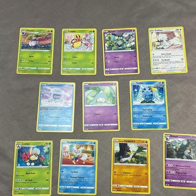 11 Pokemon Cards from 2021