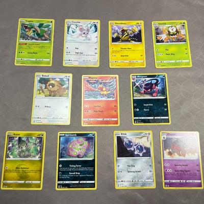 11 Pokemon Cards from 2022