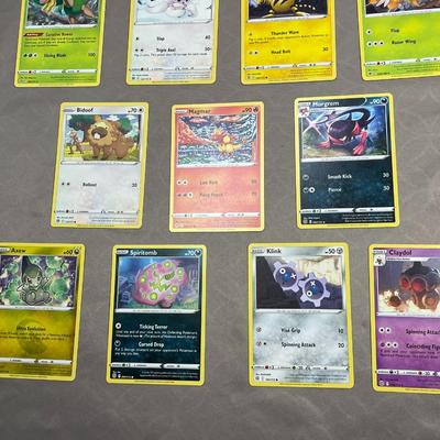 11 Pokemon Cards from 2022