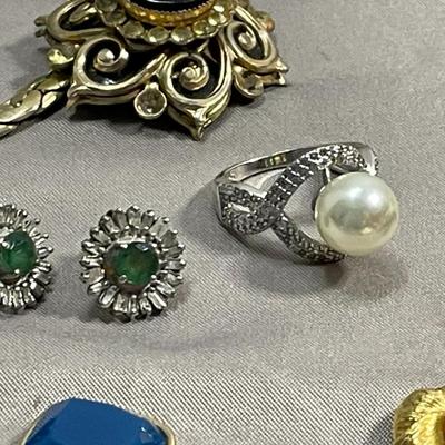 Collection of Jewelry including Krementz and Monet