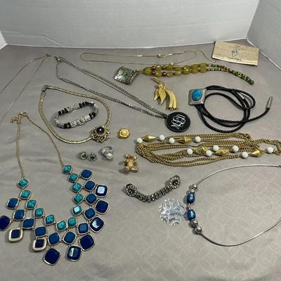 Collection of Jewelry including Krementz and Monet