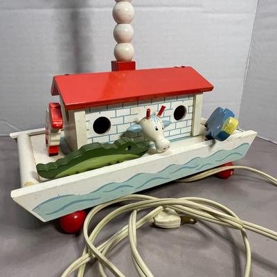 Vintage Noah's Ark Children's Lamp