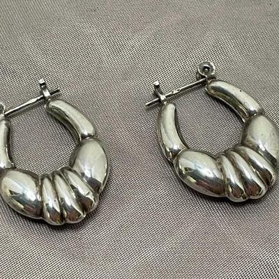 925 Sterling Puffed Earrings