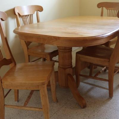 Rowan Oaks Dining Table with 6 Chairs & Leaf (See Description)