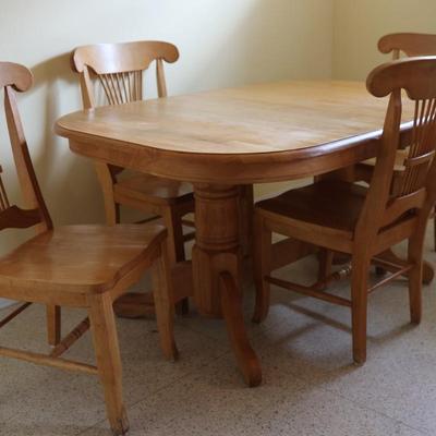 Rowan Oaks Dining Table with 6 Chairs & Leaf (See Description)