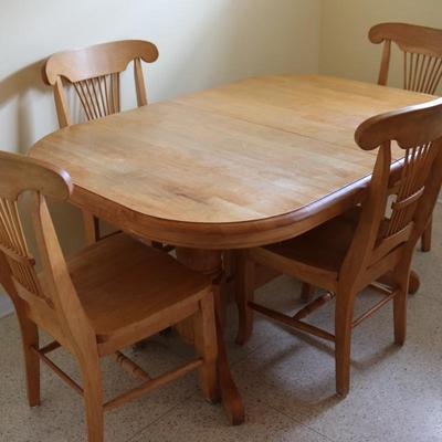 Rowan Oaks Dining Table with 6 Chairs & Leaf (See Description)