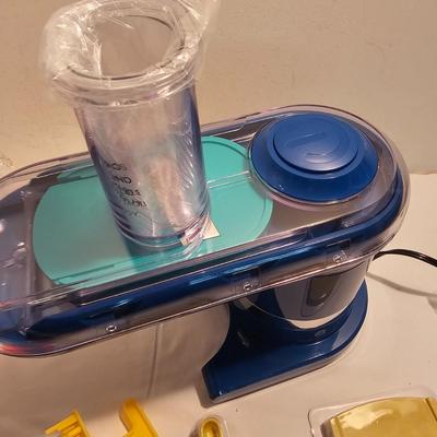 Assorted Small Kitchen Appliances: Ninja Storm, Electric Mandoline, & More (G-JS)