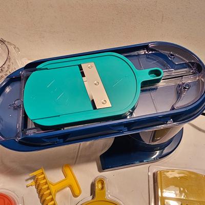 Assorted Small Kitchen Appliances: Ninja Storm, Electric Mandoline, & More (G-JS)