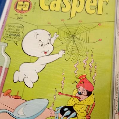 LOT 176 LOT OF TEN VINTAGE COMIC BOOKS