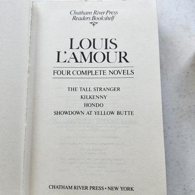 Vintage Books lot 'The Wings of the Morning" by Louis Tracy 1903