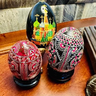 Hand painted Russian egg set of three
