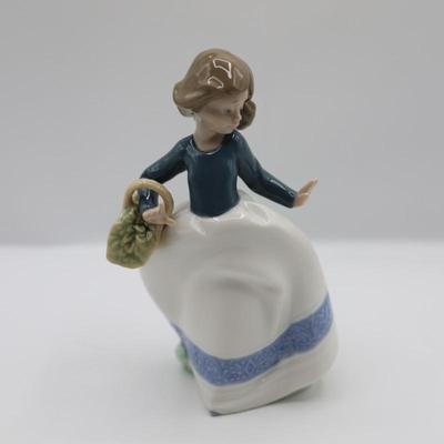 Nao by Lladro - Girl with Flower Basket