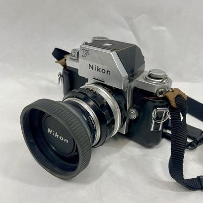 Vintage Nikon F 35mm SLR Film Camera W/ Photomic FTN Finder, Nikkor 50mm f/1.4 Lens, SN 7094019