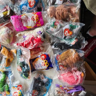 Lot of McDonald's Teenie beanie baby's in Original plastic, 1998-2001 Sealed