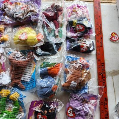 Lot of McDonald's Teenie beanie baby's in Original plastic, 1998-2001 Sealed