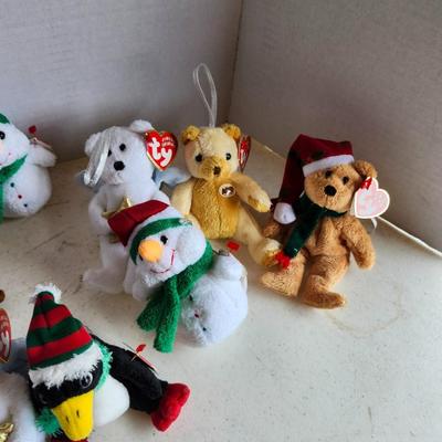 Lot of teeny ty beanie babies, Christmas