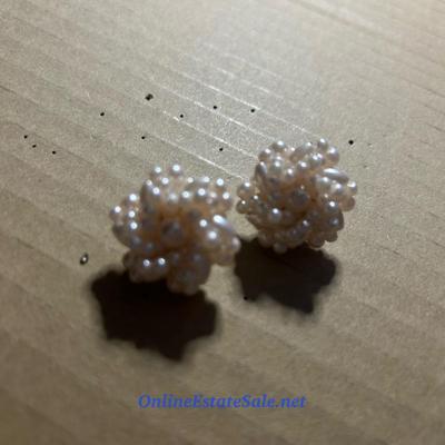 PEARL EARRINGS