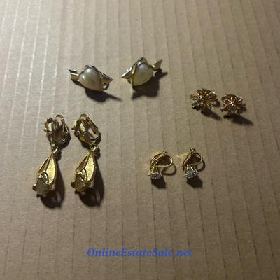 SET OF 4 CLIP ON EARRINGS