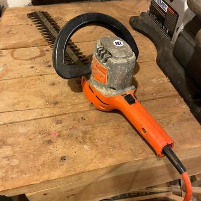 Black and Decker Corded Hedge Trimmer