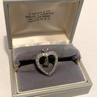 14k White Gold Heart Pendant w/ diamonds