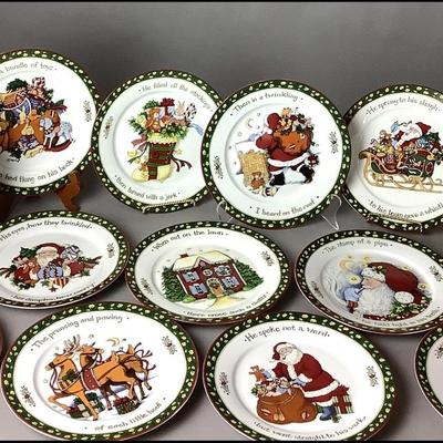 340 Portmeirion Christmas Story Plates