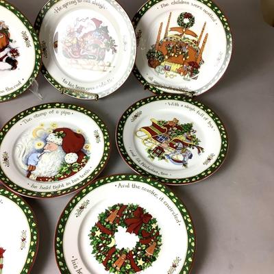 340 Portmeirion Christmas Story Plates