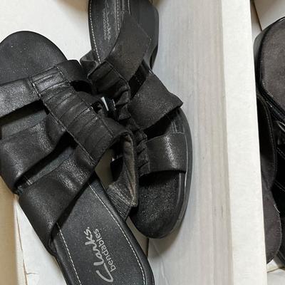 Women’s shoe lot 6-6.5