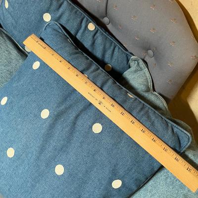 4 Blue sofa/couch pillows