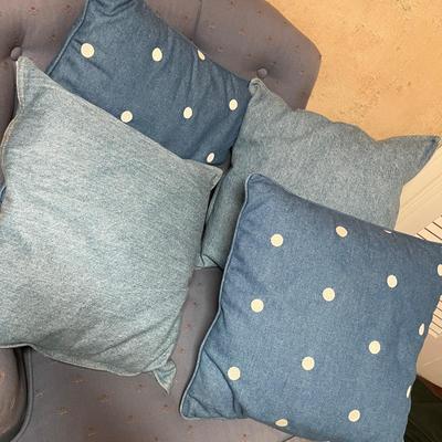 4 Blue sofa/couch pillows