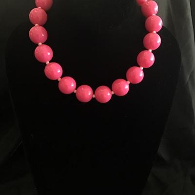Chunky pink, bubblegum pearl necklace