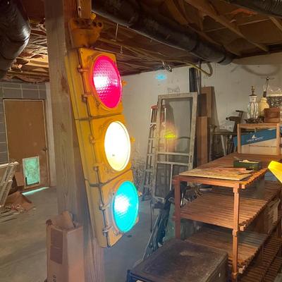 Vintage Stop Light
