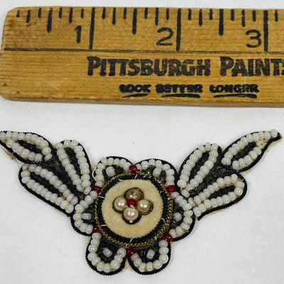 Vintage Wing-shaped Beaded Patch Indio with White Beads