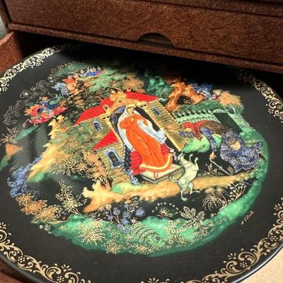 83 Russian Porcelain plates.