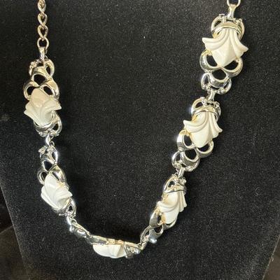 Vintage Thermo set type silver tone statement necklace