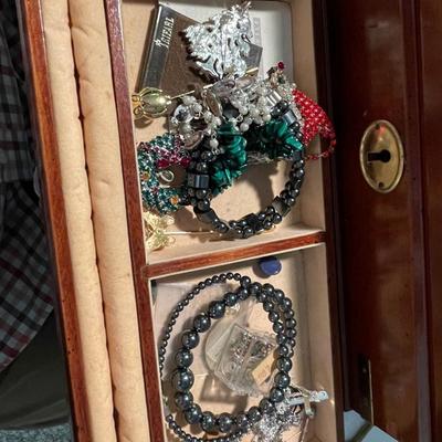 Sterling Rings, Settings. Watches, Costume & Box