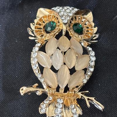 Owl Rhinestone Fashion Brooch Pin