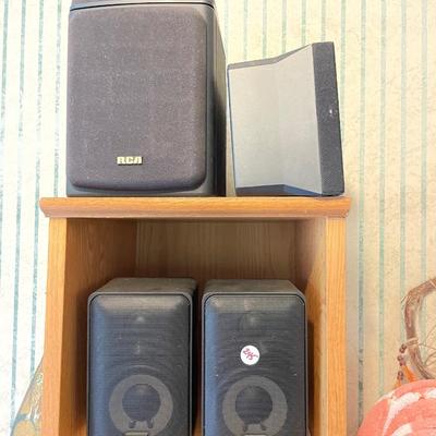 Speaker Lot