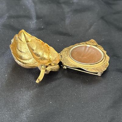 Avon Leaf Perfume Sachet Brooch Pin Faux Pearl Signed Vintage Gold Tone