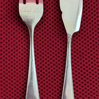 WMF Antique Art Nouveau Fish cutlery set Forks and knives for 12. Elegant quality Silverplate