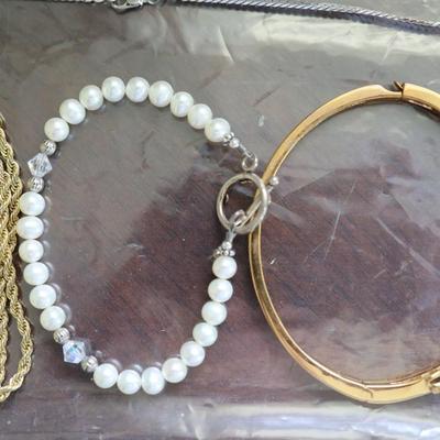 Collection of Jewlery