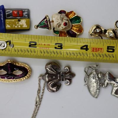 New Orleans Themed Necklace and Brooches