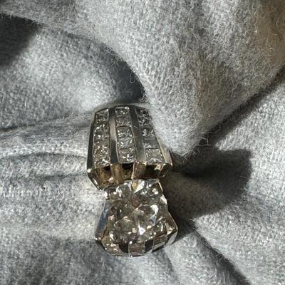 24kt White Gold 5 carat ring