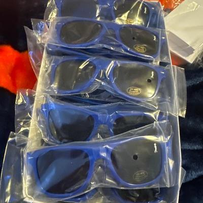 Lot 20 UV 400 sun glasses Gecko